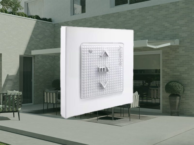 Somfy Smoove IO wall-mounted switch