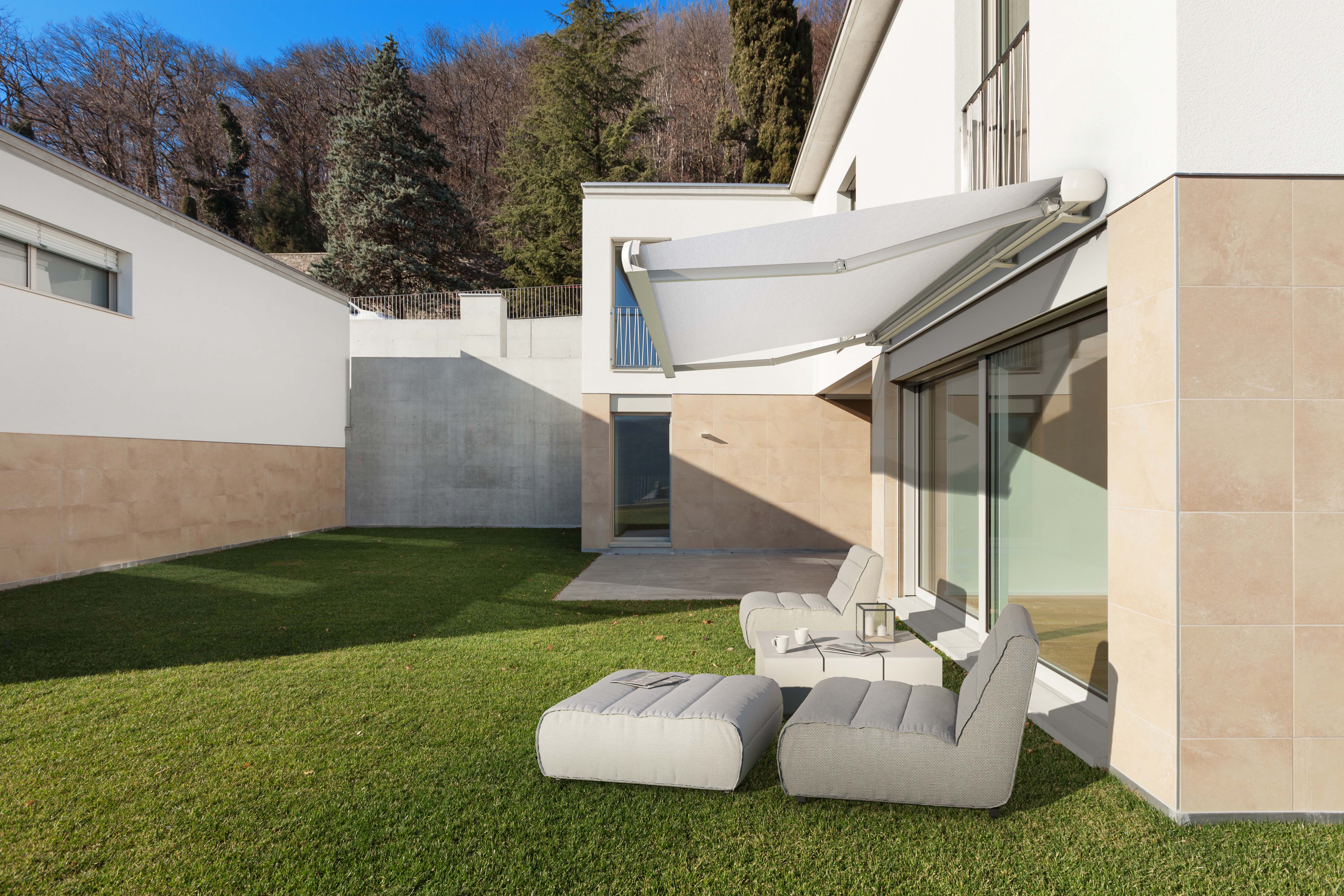 Armony Plus awning view 1